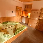 Guest house Liberecka Bouda Dolni Dvur